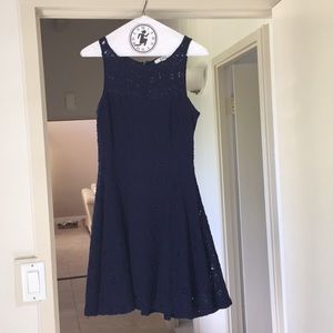 BB Dakota navy blue lace Renley dress, size 4